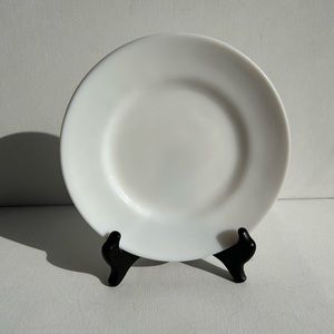 Anchor Hocking AnchorWare Milk Glass Plate